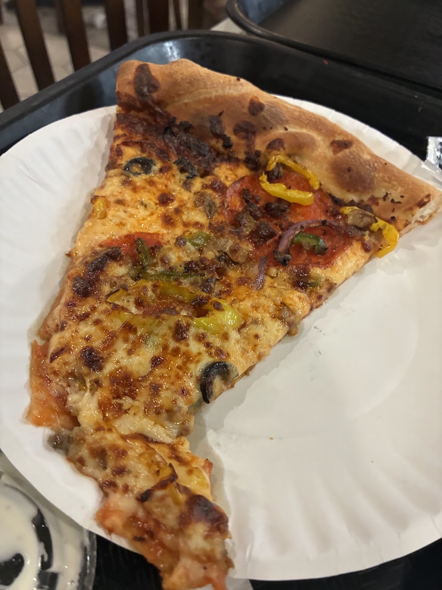 Matadors Pizzeria Photos 2